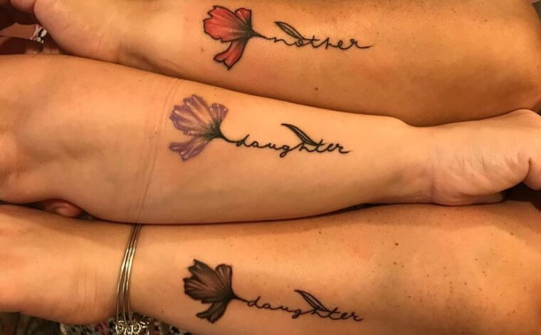 A Bouquet of Tattoos for a Mom and Her Daughters